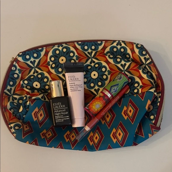 Estee Lauder Cosmetic Pouch Bundle - Picture 1 of 10